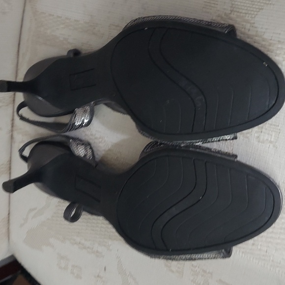 Fiona Night Sequin Silver Gunmetal Open Toe Pumps Sz 10 - Picture 6 of 16